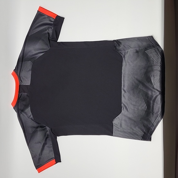 Puma ftblNXT Graphic Men’s Training Top Drycell Size Small - Picture 4 of 4